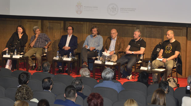 Реч јача од оружја